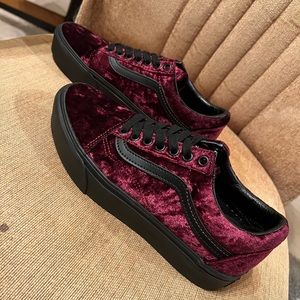 Old Skool Crushed Velvet Platform Vans - Women’s 8 / Men’s 6.5